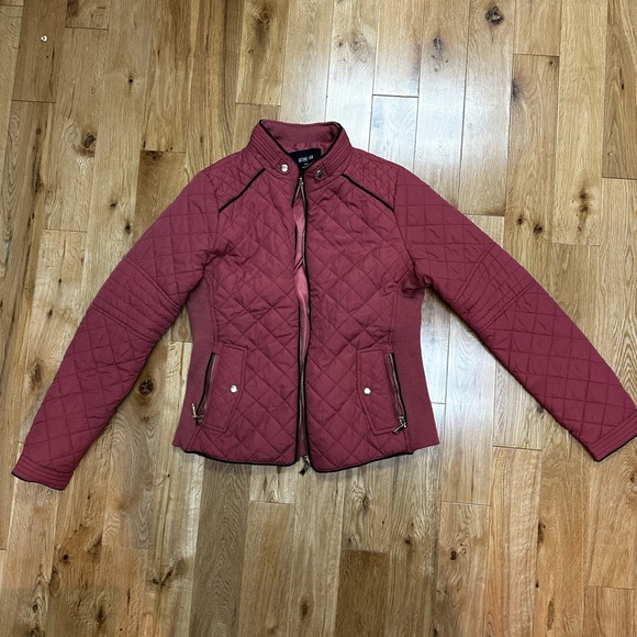 Pink jacket - Picture 1 of 3